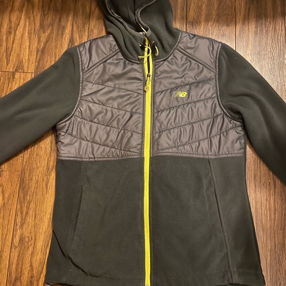 New Balance jacket - Picture 2 of 2